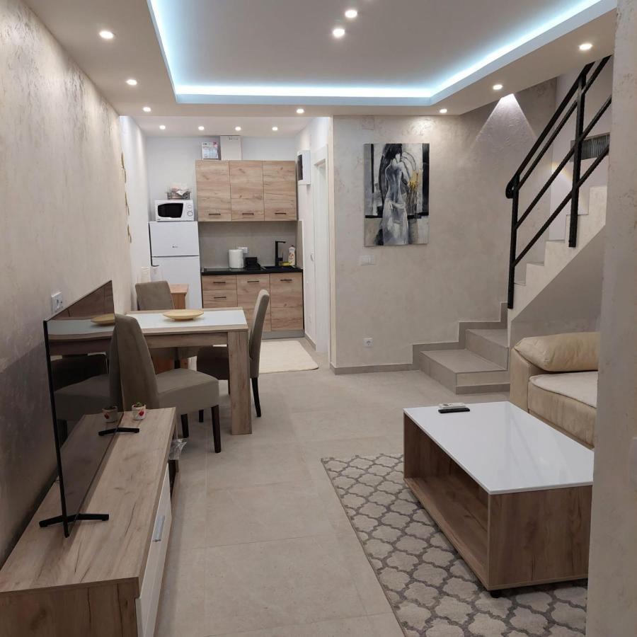 Apartman Lux Jelena Surčin Dış mekan fotoğraf